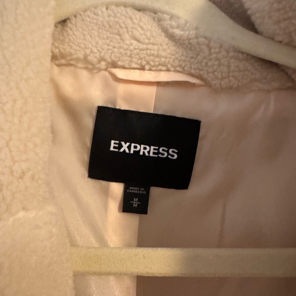 Express Cream Teddy Sherpa Coat size M - Picture 4 of 4